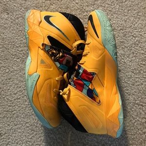 Nike Zoom Lebron James Soldier VII Yellow, no box